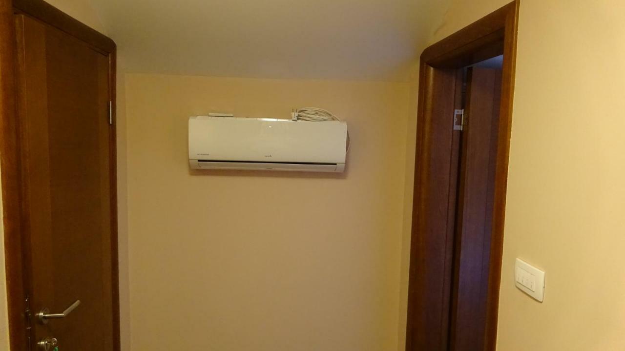 Apartmani Mia Vuksanovic سيتينيي المظهر الخارجي الصورة